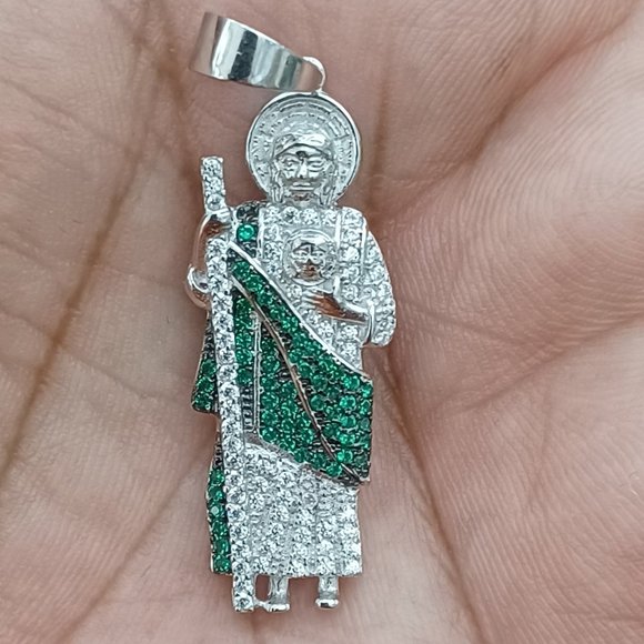 925 Sterling Silver Pendant